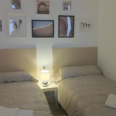 Apartamento Tajinaste Con Vistas Al Mar Y La Montana Y Wifi Gratis Los Realejos Room photo