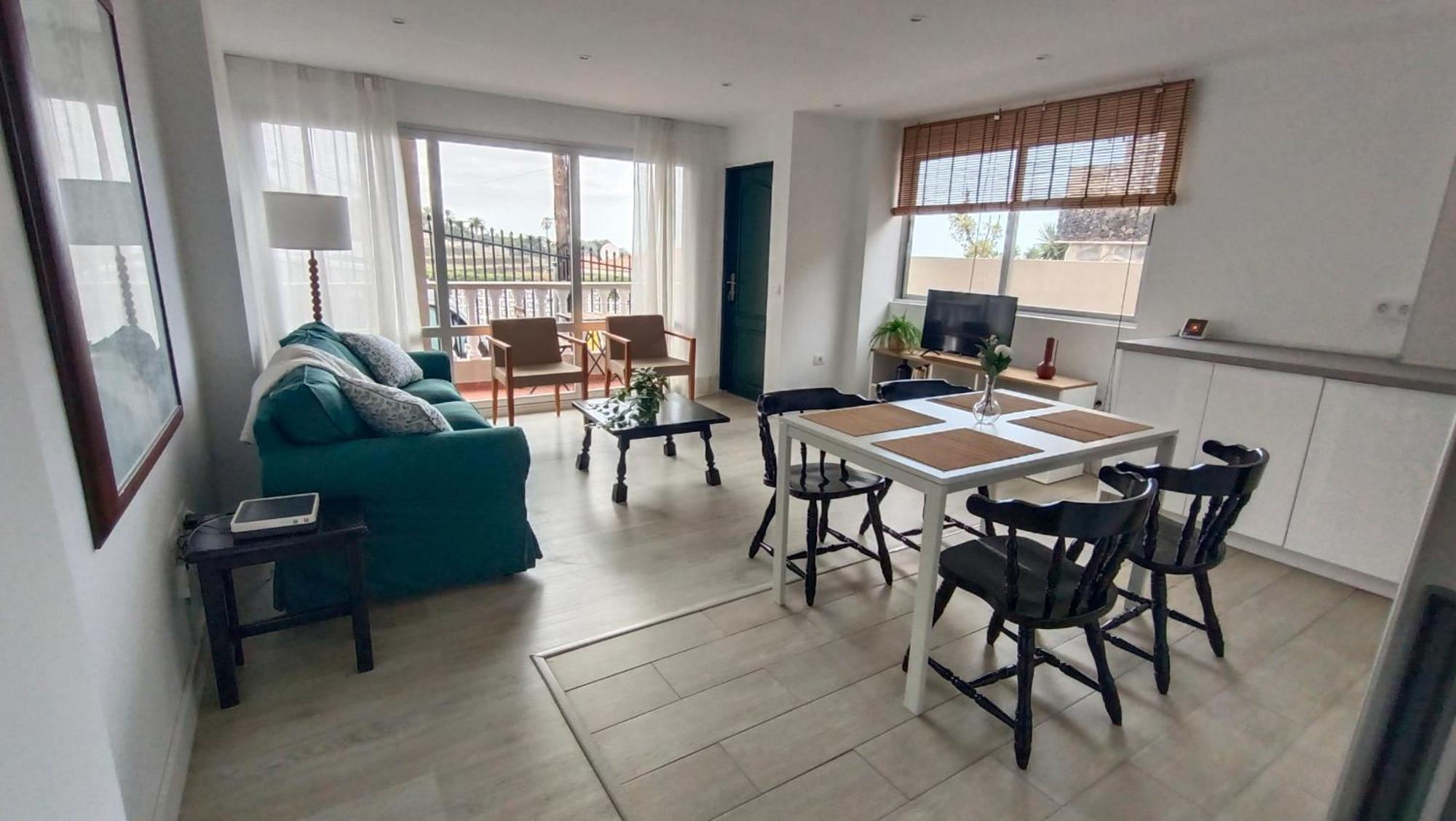 Tajinaste Con Vistas Al Mar Y La Montana Y Wifi Gratis Apartament Los Realejos